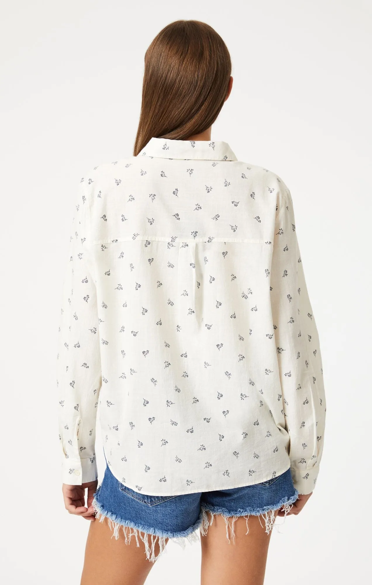 BUTTON-UP LONG SLEEVE SHIRT IN SIMPLE FLOWER PRINT