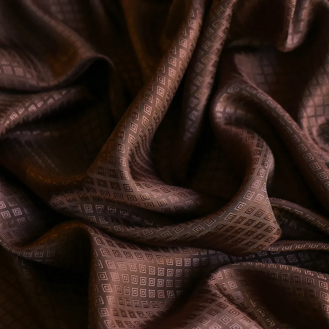 Diamante Brown - Fancy Lining