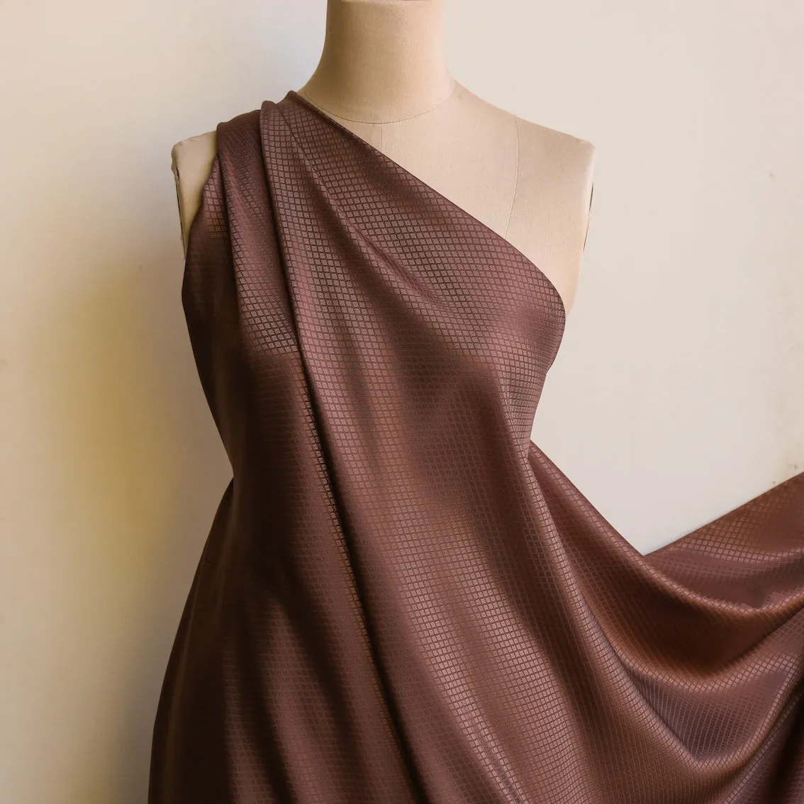 Diamante Brown - Fancy Lining