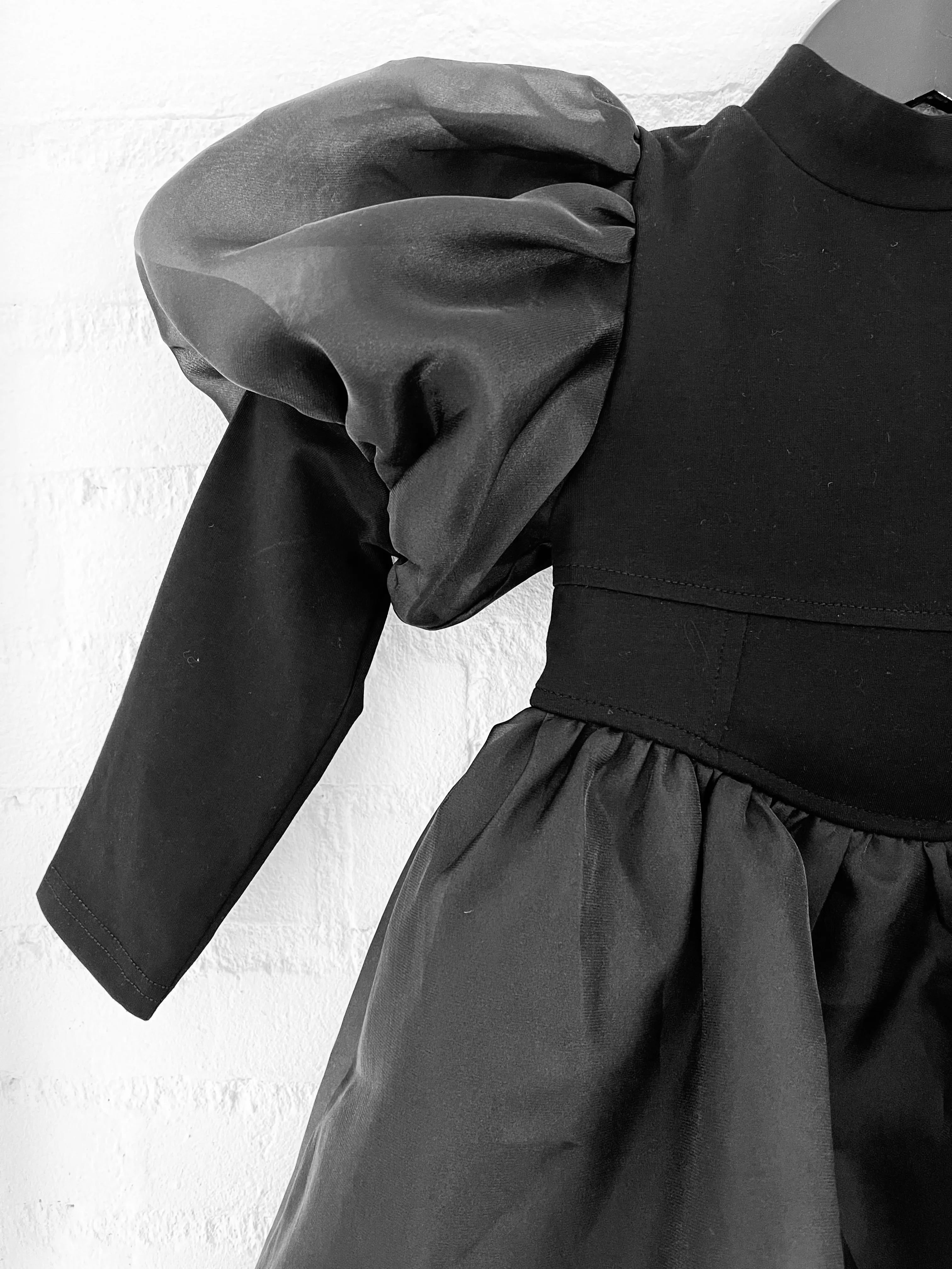 DOLLY WORLD PUFF LONG SLEEVE BALLOON ORGANZA DRESS WITH COTTON BODY black