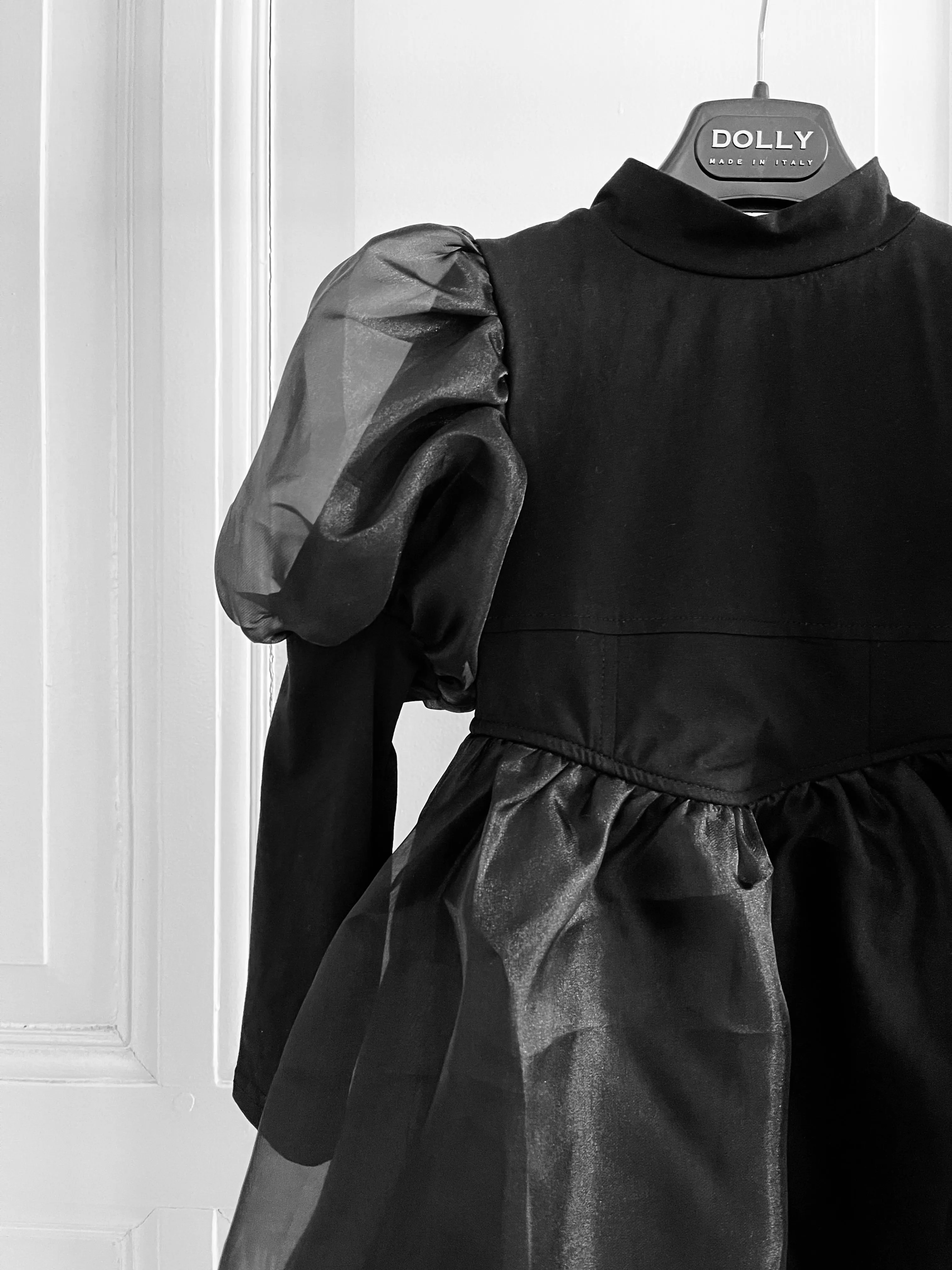 DOLLY WORLD PUFF LONG SLEEVE BALLOON ORGANZA DRESS WITH COTTON BODY black